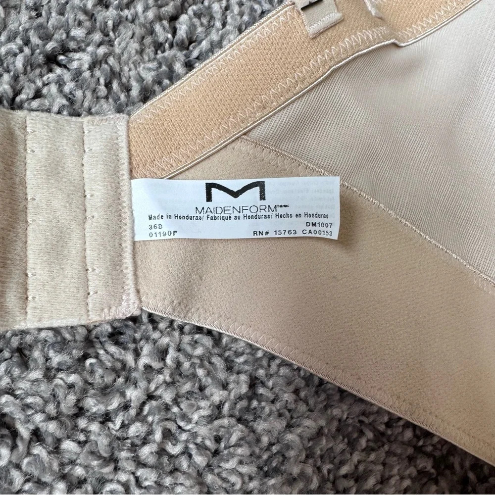 Maidenform endlessly smooth